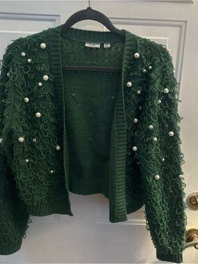 Mighty Fine Women’s  Med Loop Fridge Pearl Green Knit Short Cardigan Sweater